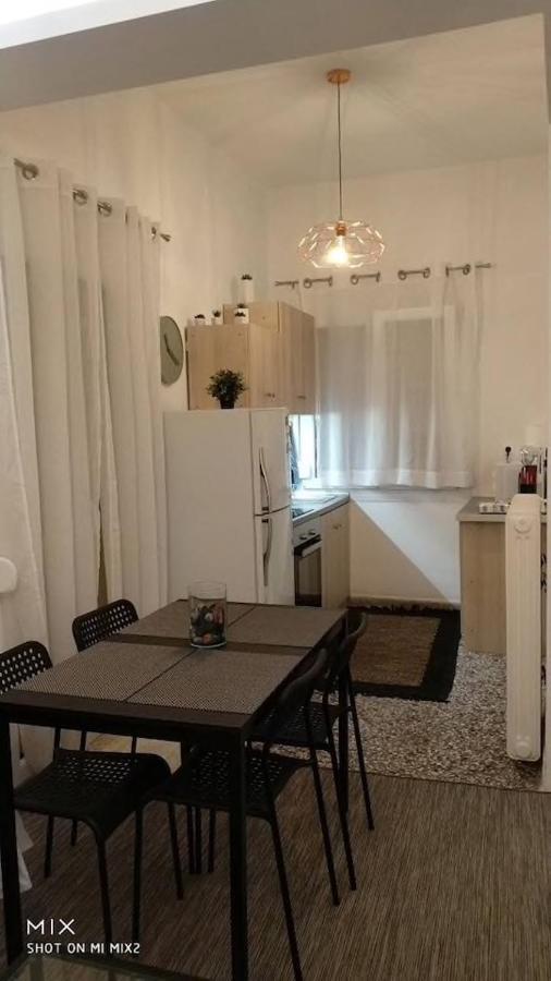 Plomari - Seafari Apartment ภายนอก รูปภาพ